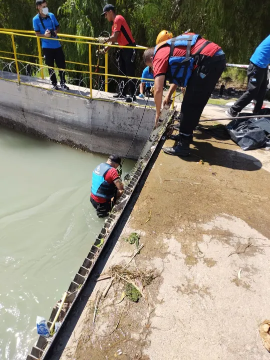 hermanos ahogados (11).jpg