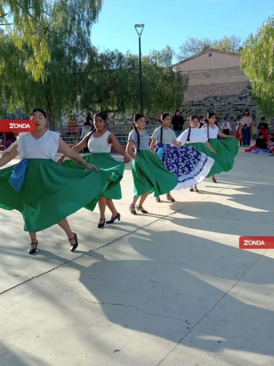 DANZA EN LA DIFUNTA (1).jpeg