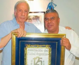 La AFA le rendirá un particular homenaje a César Luis Menotti