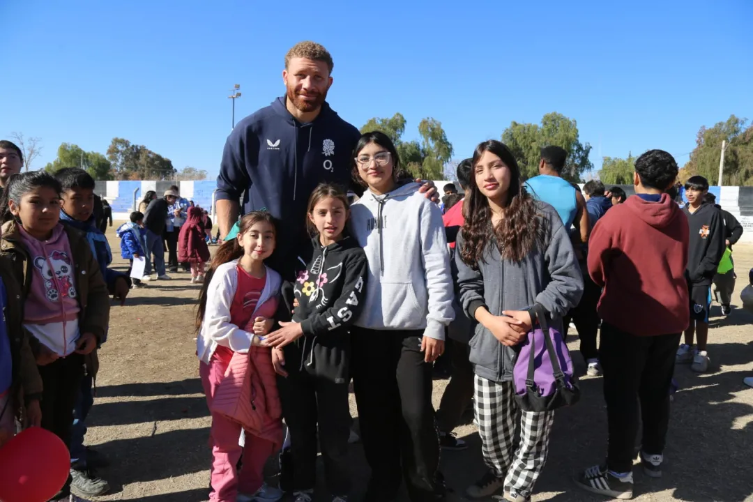 Visita selección inglesa de rugby a Marquesado 6.jpeg