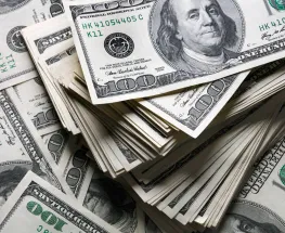 El dólar blue sigue por debajo de los $1.400 y el oficial volvió a subir