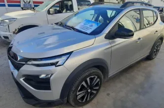 Incautan un Renault con patente falsa y numeración adulterada