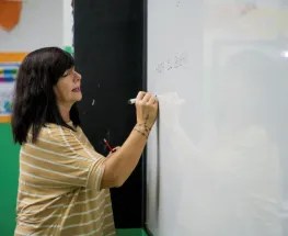 Educación detalló cómo funciona el nuevo carnet docente digital en San Juan