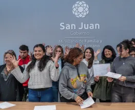 Entregaron certificados a 25 participantes del curso básico de Lengua de Señas Argentinas