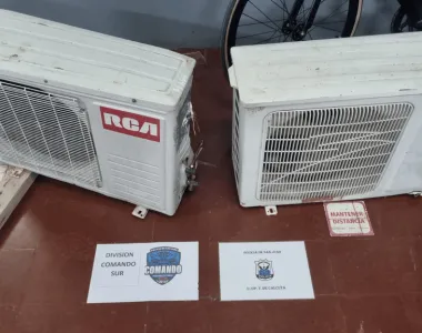 Un joven quedó detenido tras el robo de equipos de aire acondicionado en barrio Huarpe