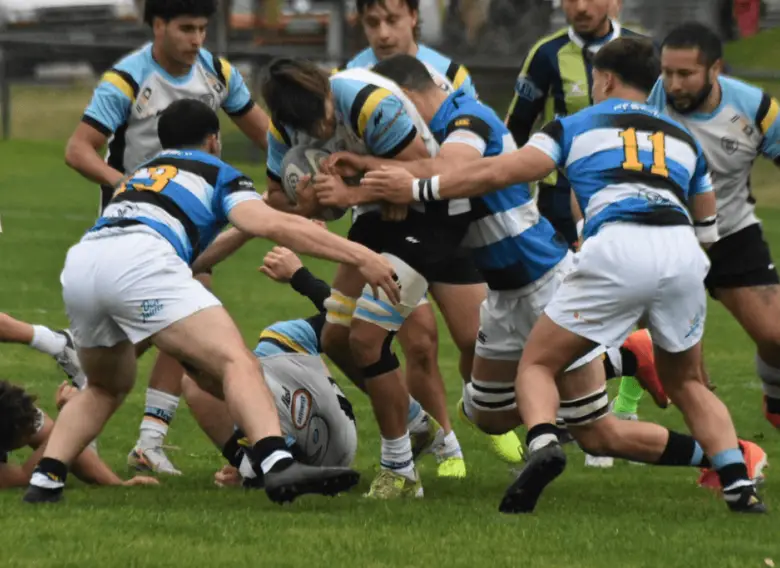 Universitario reaccionó en Mendoza, pero Liceo sostuvo la ventaja y ganó 35-24