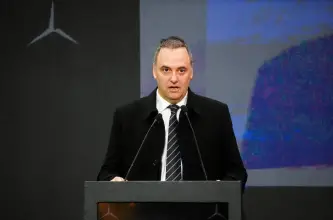 Milei ratificó su apoyo a Adorni y dejó abierta la remoción si la Justicia lo condena