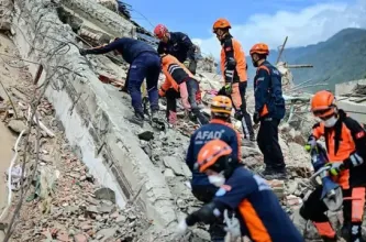Un niño de tres años fue hallado con vida tras seis días entre escombros en La Guaira