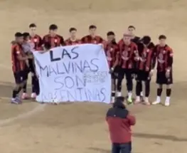 Trinidad abrió la fecha con un tributo a la Selección y un mensaje por Malvinas